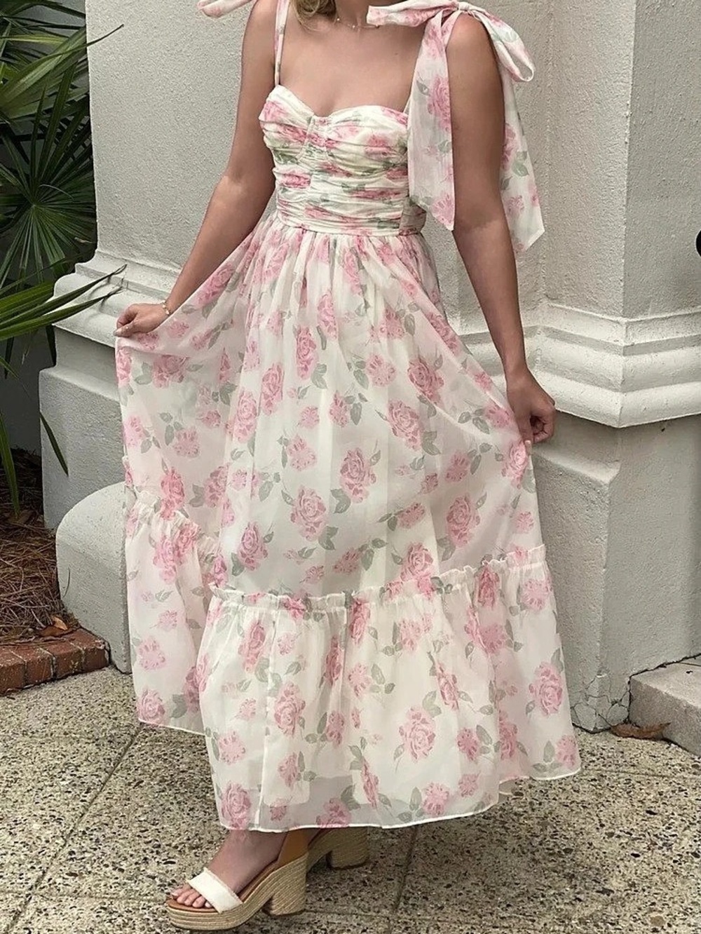 MABLE Floral Maxi Dress in Pink & White Size Medium Like New